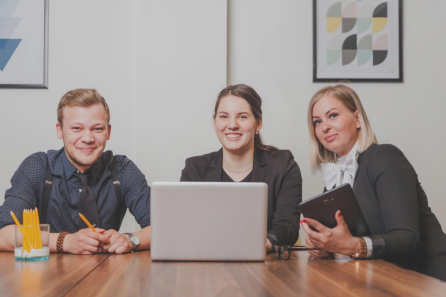 Kreative Budgetierung mit individuellen Finanzplänen bei xarifentlo in Berlin